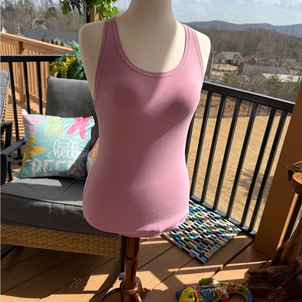 Cool Racer Back Women's Pink Tank Top Size 10